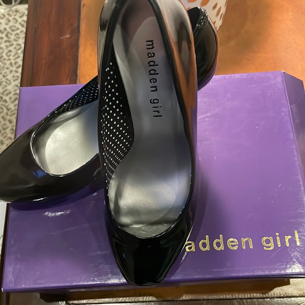 Madden Girl black patent heels